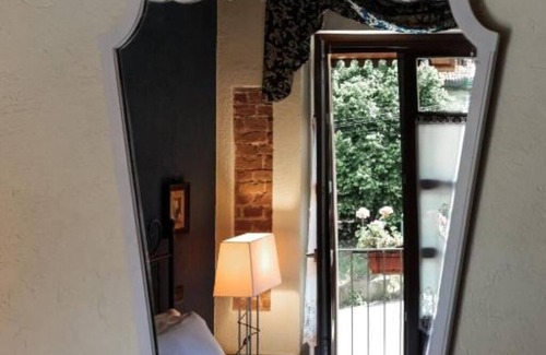 La Morra Casa | La Cantinella Country House La Morra: Cà della Vigna Apartment