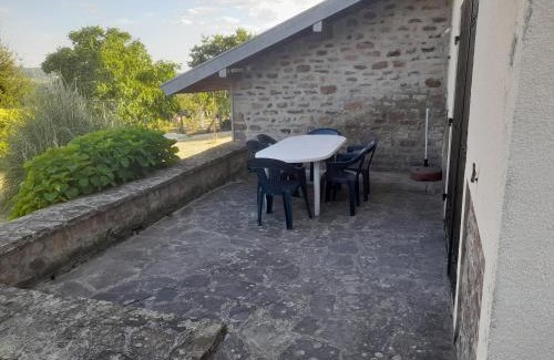 Fougerolles-Saint-Valbert Casa | La cantinière