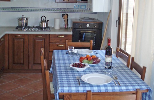 Ortona Casa | 'La Capanna', Granero convertido en Contrada Lazzaretto, Ortona Foro, Abruzzo, Italia