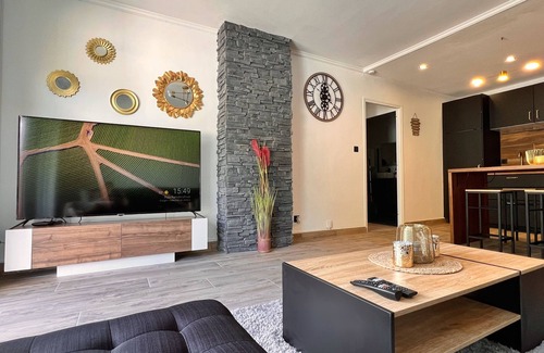 Saint-Claude Apartamento | La Capucine - Bright with balcony and parking space