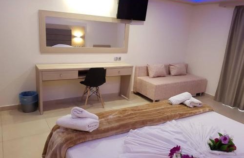 Alikanas Hotel | LA CARETTA S1