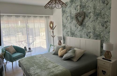 Bordeaux-Saint-Clair Cama Y Desayuno | La Carola