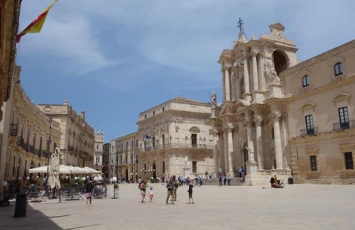 Ortigia Casa | La casa al castello Maniace