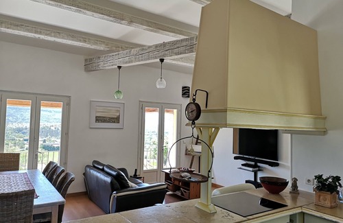 Ongles Casa | La Casa, pequeña casa con encanto de la Provenza