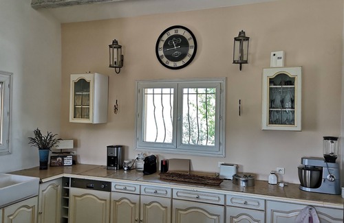 Ongles Casa | La Casa, pequeña casa con encanto de la Provenza