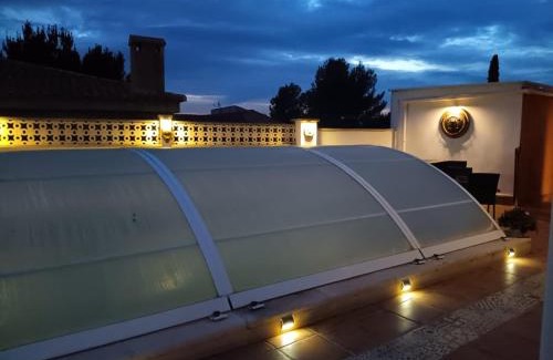 La Pobla de Vallbona Apartamento | La casa de huespedes