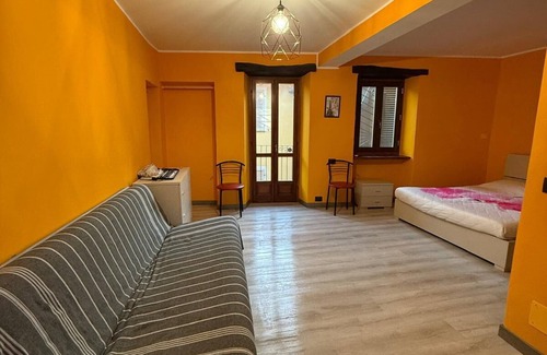 San Maurizio Canavese Casa | La Casa dei Fiori