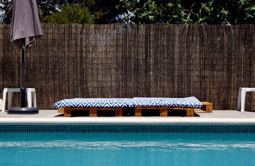 Salinas Villa | LA CASA DE LÚ, PISCINA, JARDíN BBQ, WIFI GRATIS, PLAYA 30MIN EN CENTRO ANDALUCíA