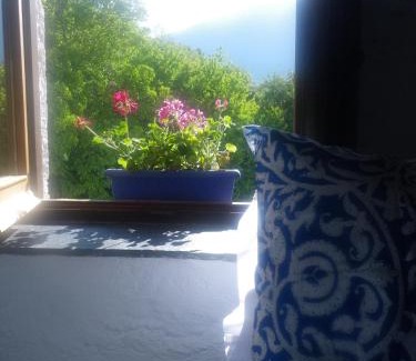 Trevelez Casa | La Casa de la Bombilla Verde