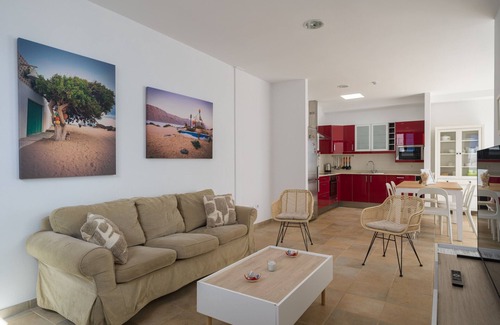 Caleta de Sebo Chalet De Esquí | La Casa de La Graciosa