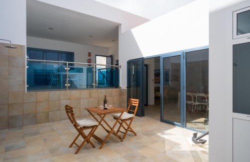 Caleta de Sebo Casa | La Casa de La Graciosa