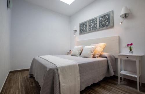 Bolonia Casa | LA CASA DE LOS ALGARBES