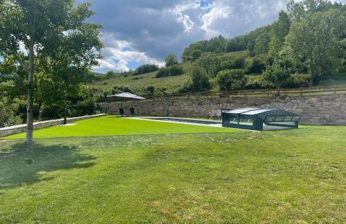 Villar Chalet De Esquí | La Casa De Los Pedros