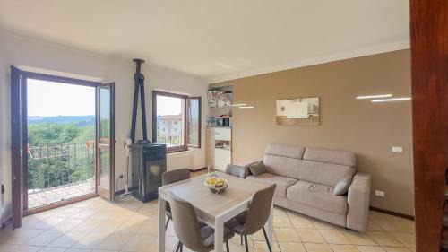 Vezza d'Alba Apartamento | La casa dei Conti - WiFi, aria condizionata e free park