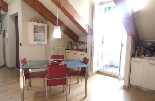 Aurora Apartamento | La Casa dei Libri 22