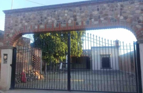 Álamos Casa | La Casa del Arco Alamos