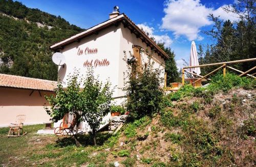 Celle Apartamento | LA CASA DEL GRILLO - Valle del Menotre - Rasiglia