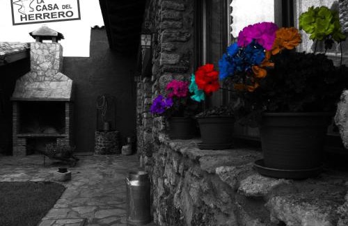 El Poyo del Cid Casa | La Casa del Herrero