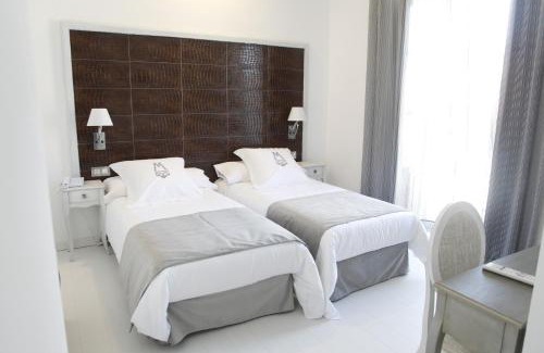 Villanueva de Córdoba Hotel | La Casa del Médico Hotel Boutique