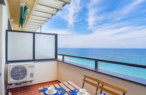 Bergeggi Apartamento | La Casa del mare di Ginni e Virgi by Holiday World