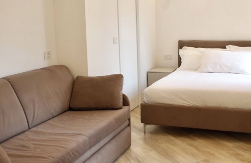 Finale Pia Casa | La Casa Del Molo