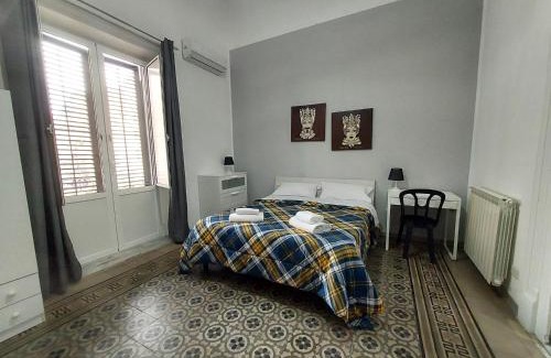 Monte di Pieta Cama Y Desayuno | La Casa del Moro - All' Operà