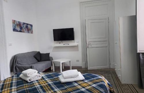 Monte di Pieta Cama Y Desayuno | La Casa del Moro - All' Operà