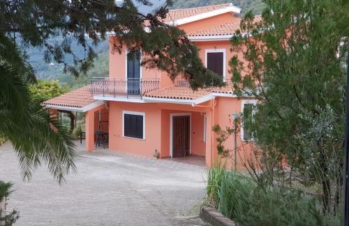 Vietri di Potenza Apartamento | La Casa Del Mosileo