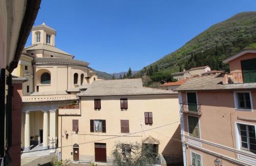 Pieve di Teco Apartamento | La casa del pittore con climatizzatore Pieve di Teco centro
