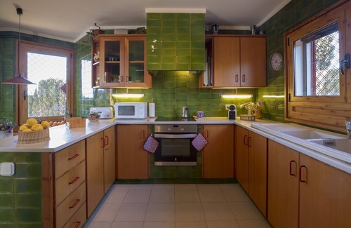 Garriguella Casa | CASA △ LA CASA DEL TRIANGLE - Villa de vacaciones de diseño con vistas panorámicas