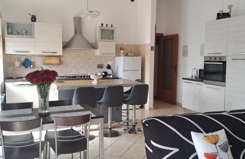 Frattocchie Apartamento | La Casa di Ale 2 - ampio e luminoso appartamento ai Castelli Romani
