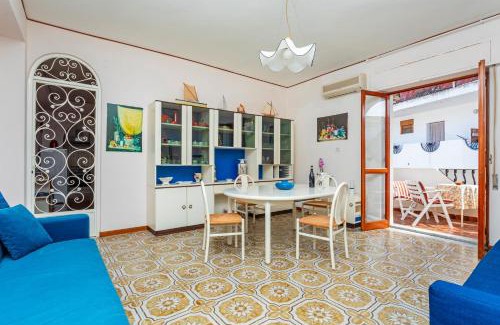 Recanati Casa | La Casa Di Anna Giardini Naxos