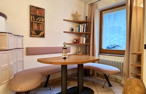 Mezzana Casa | La Casa di Desj