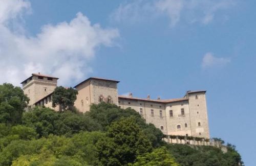 Angera Apartamento | La Casa Di Lillo - Angera