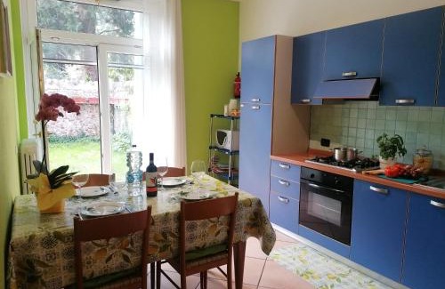 Cisano Apartamento | LA CASA DI MARZIA