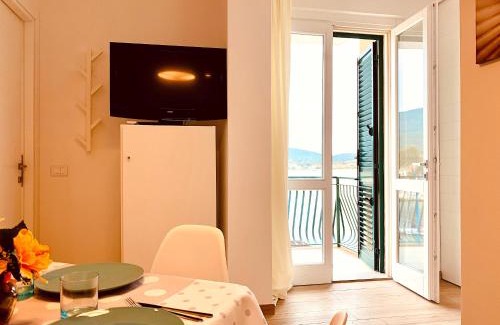 Marina di Campo Apartamento | La Casa di Mia