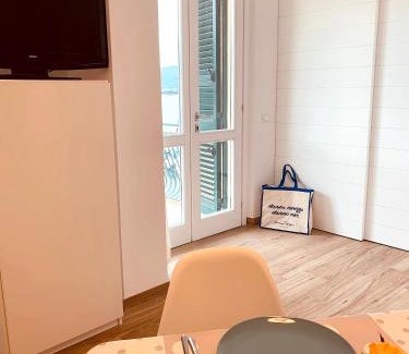 Marina di Campo Apartamento | La Casa di Mia