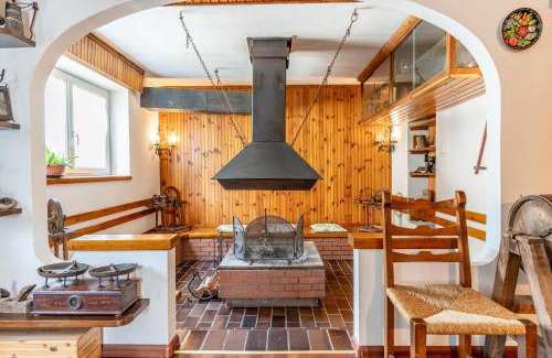 Castel Ivano Casa | La Casa di Michela - 120m2 in the mountains with fireplace & garden