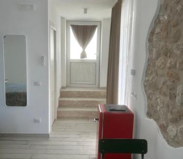 Formia Casa | LA CASA DI PIETRA