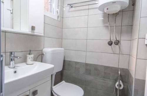 Omisalj Apartamento | La Casa di Pietra - Old Town Apartment °2 with air conditioning, WiFi, close to the beach