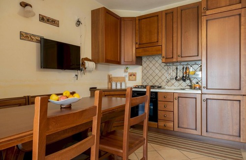 Solto Collina Apartamento | La Casa di Sarah in Solto Collina