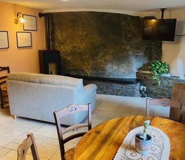 Donnas Apartamento | La casa di Tes