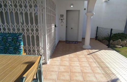 San Juan de los Terreros Casa | La Casa de las Tejas Verdes