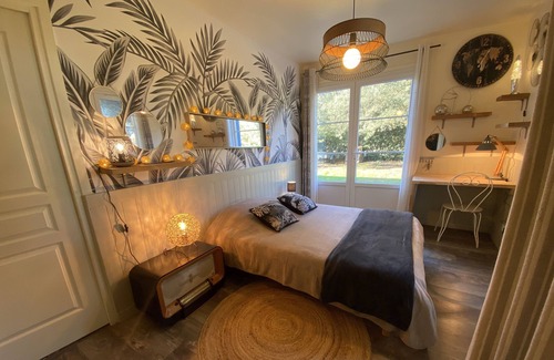 Saint-Trojan-les-Bains Villa | The Casa Familiale with swimming pool