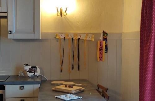 Briancon Apartamento | La Casa Gialla: Cosy apartment in the heart of Briançon's historic center