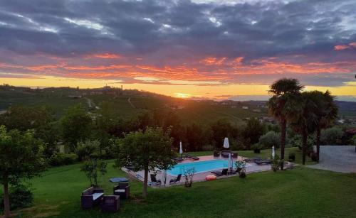 Calosso Apartamento | LA CASA IN CAMPAGNA