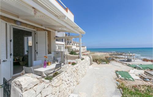 Casuzze Casa | La Casa In Riva Al Mare