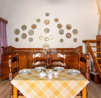 Soroni Casa | La Casa Lemonià
