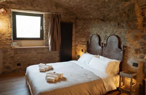 Pontremoli Casa | La Casa Medievale Suites e SPA