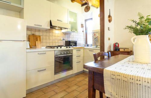 Castelnovo ne' Monti Apartamento | La casa nel borgo